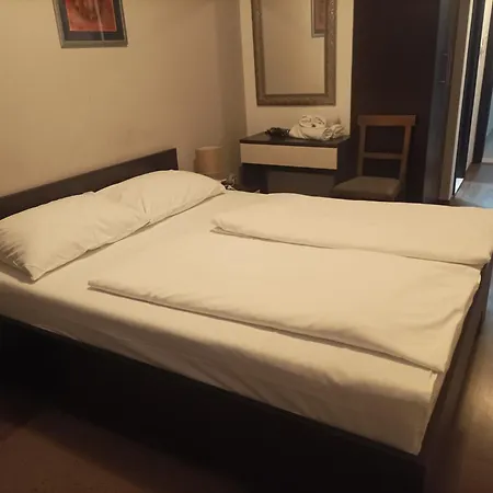 Storia Мотель 3*