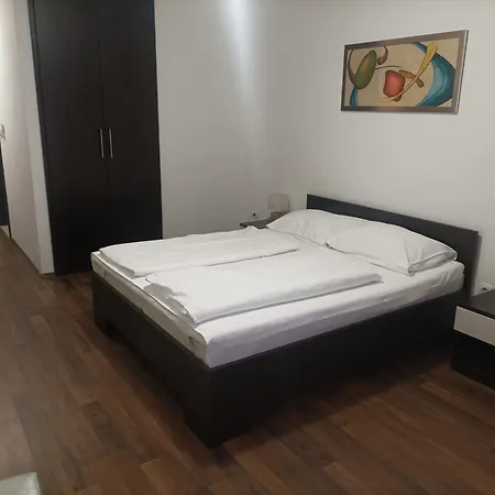 Storia Мотель Чаплина