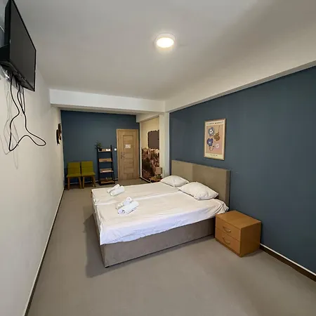 Storia Motel
